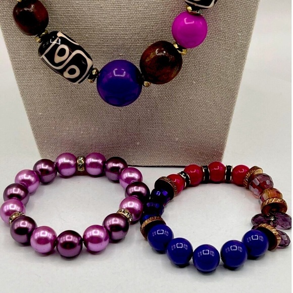 Colorful Beaded Necklace & Bracelet Set Fun Funky and Fabulous Jewelry 12” Nec - Picture 2 of 9